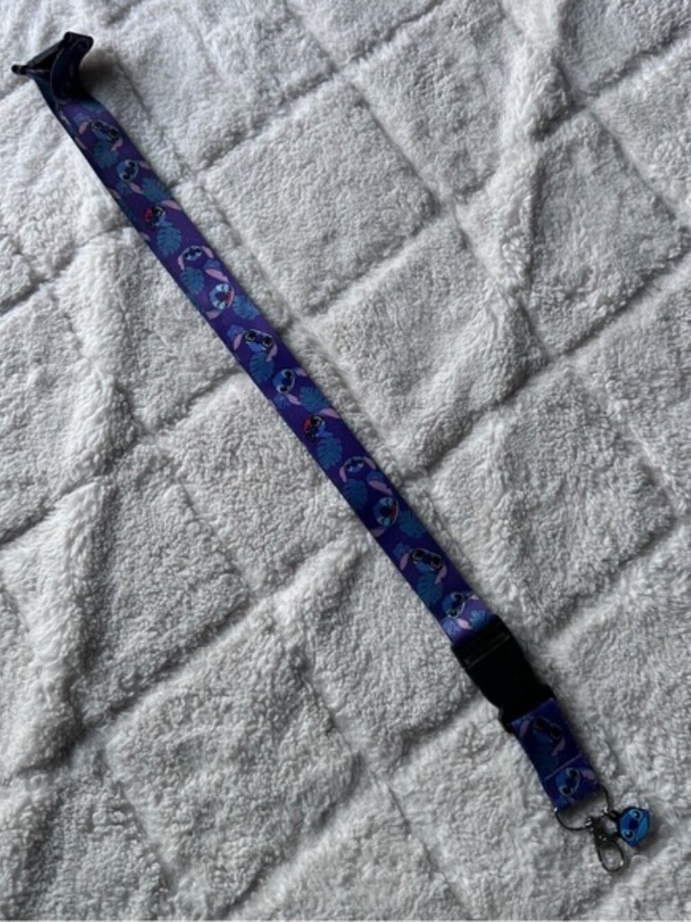 Disney | Stitch Unisex Blue and Purple Detachable Lanyard | Size 10" - Picture 2 of 7